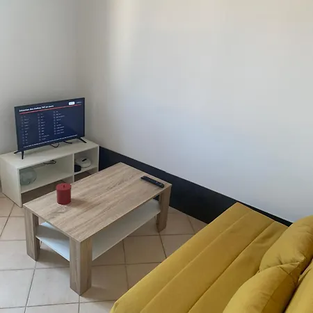 Centre-ville Apartment Arles